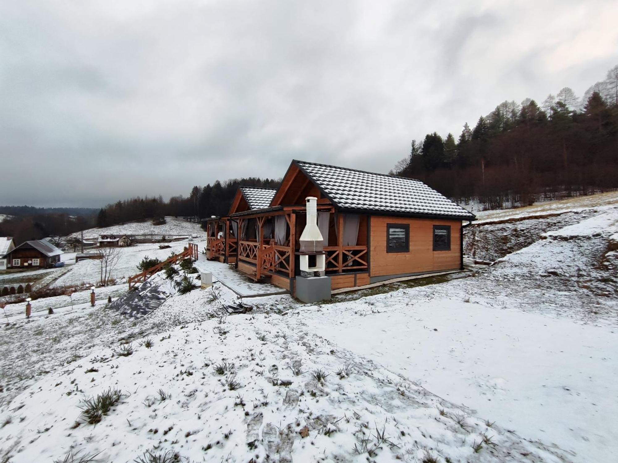 Chatka Niedzwiadka Bezmichowa Dolna Bagian luar foto